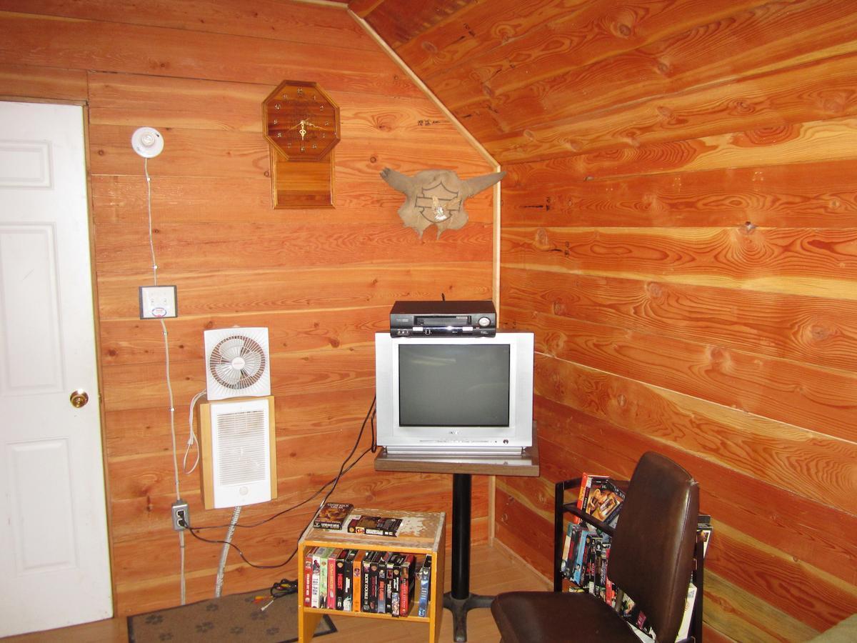 Log Inn & Pub Avola Quarto foto