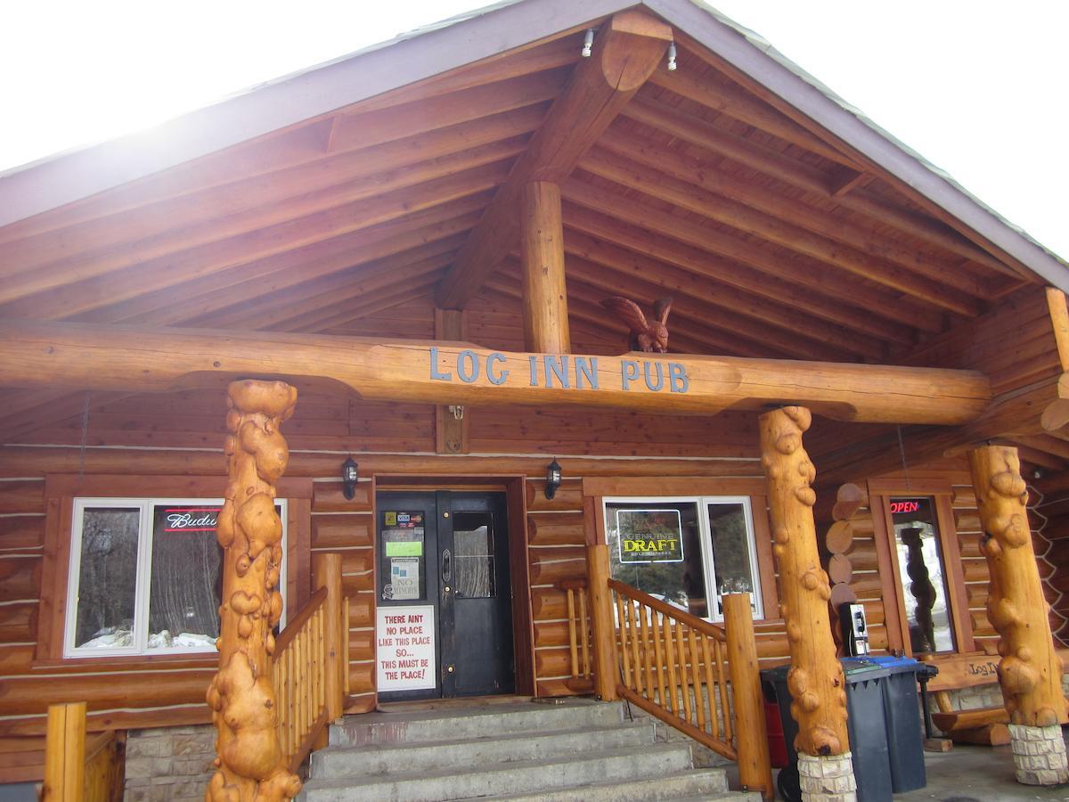 Log Inn & Pub Avola Exterior foto